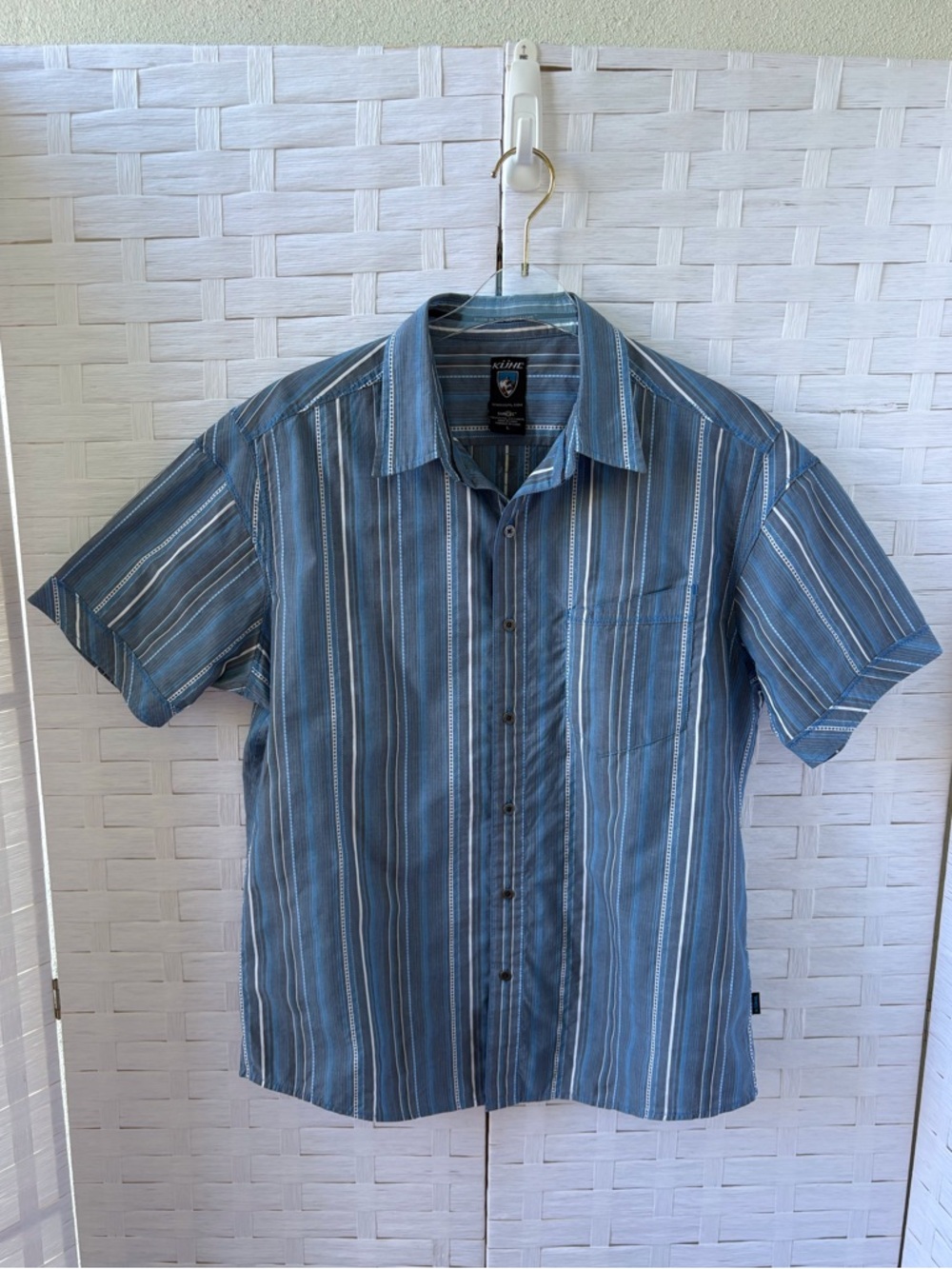 Kuhl Suncel Large Button Up Short Sleeve Shirt Blue Stripe Cotton Tencel Blend